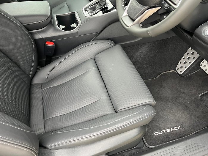 2025 Subaru Outback AWD Touring