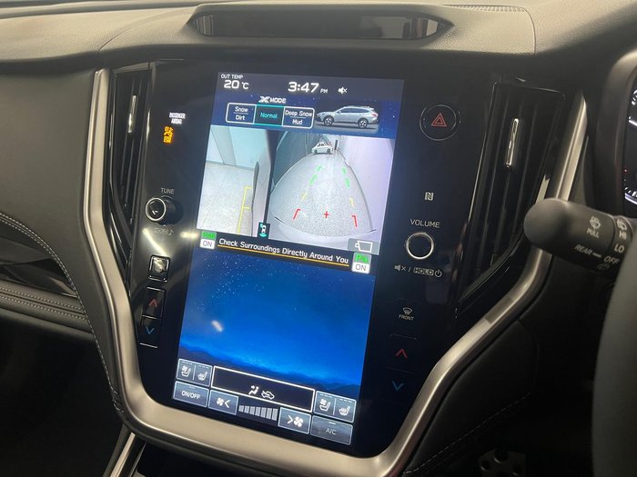 2025 Subaru Outback AWD Touring