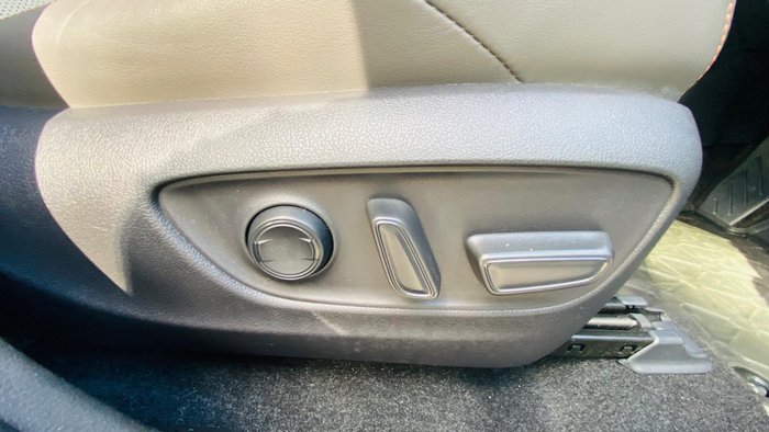 2021 Toyota RAV4 Edge