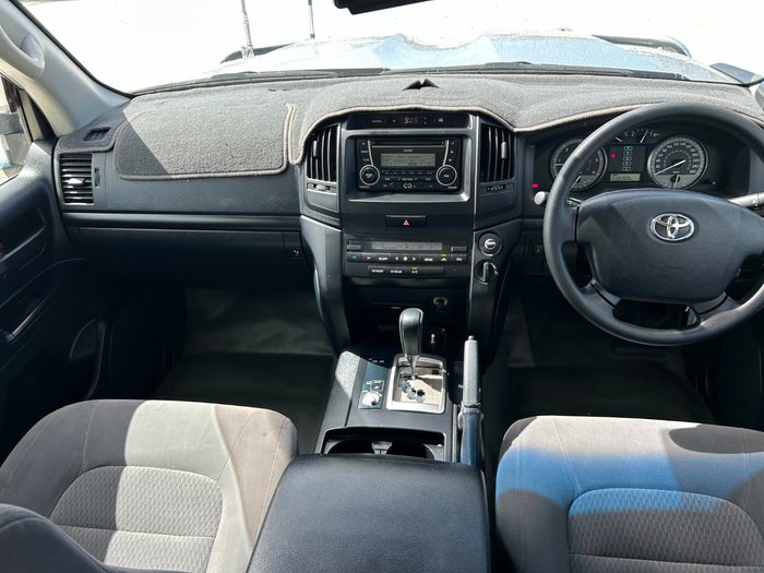 2016 Toyota Landcruiser GX