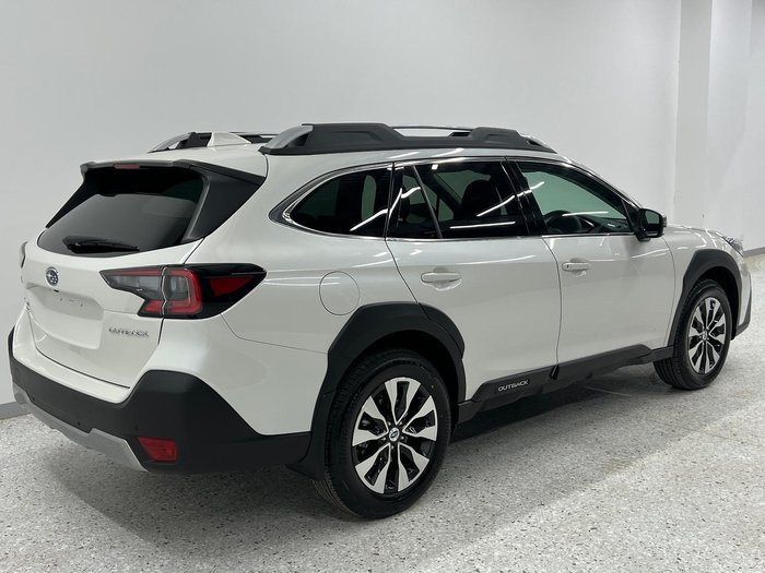 2025 Subaru Outback AWD Touring