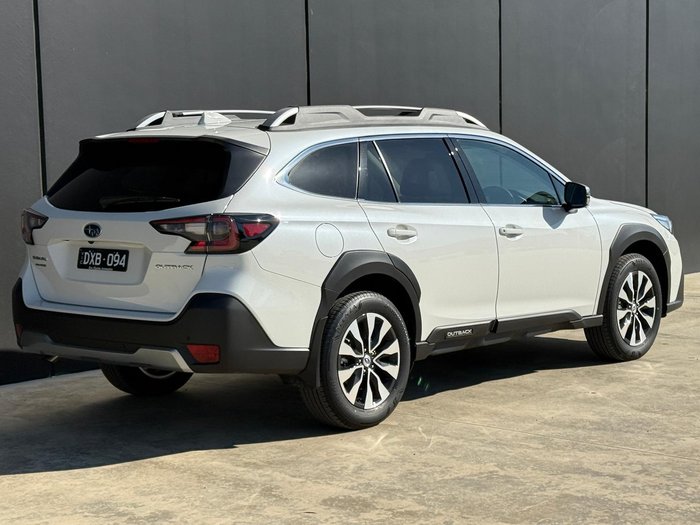 2025 Subaru Outback AWD Touring