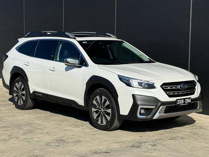 2025 Subaru Outback AWD Touring
