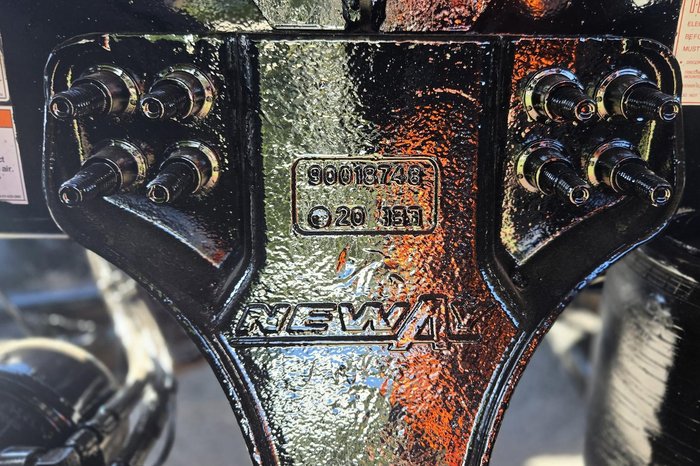 2021 Freightliner Cascadia WHITE