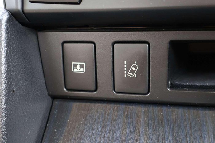 2016 Toyota Aurion Presara