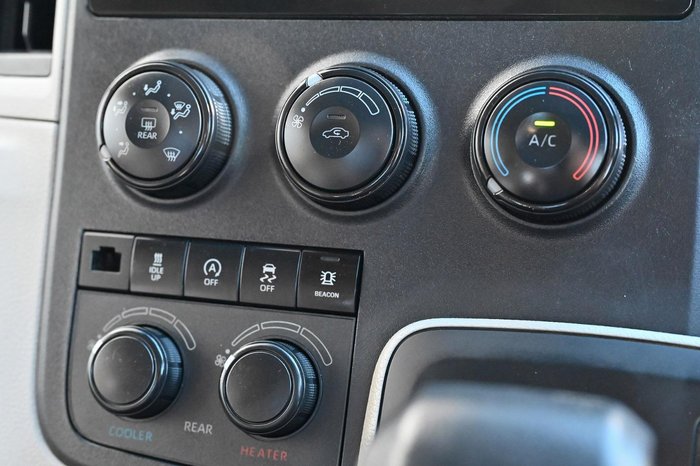 2019 Toyota Hiace Commuter GDH322R French Vanilla