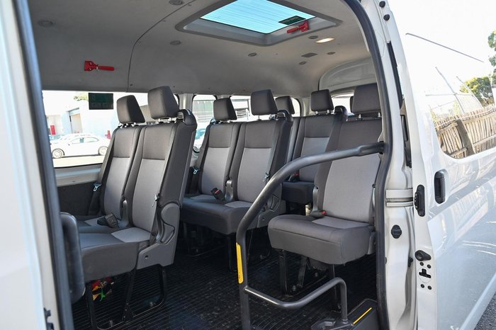 2019 Toyota Hiace Commuter GDH322R French Vanilla