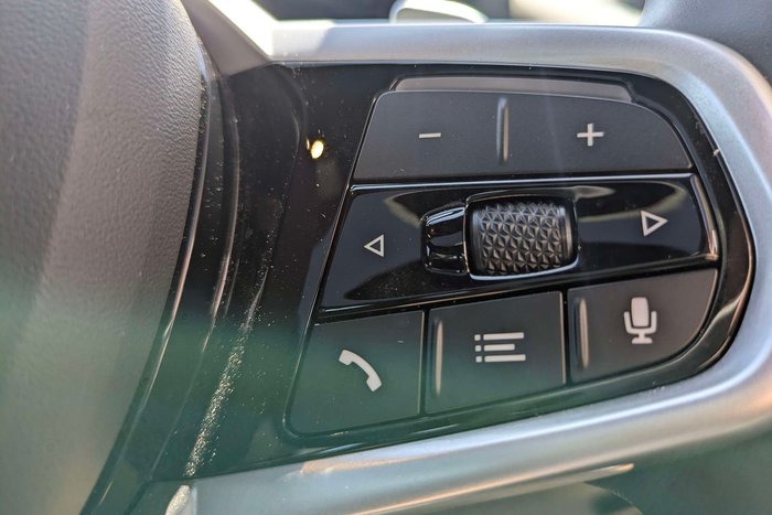 2025 BMW 3 Series 330i M Sport