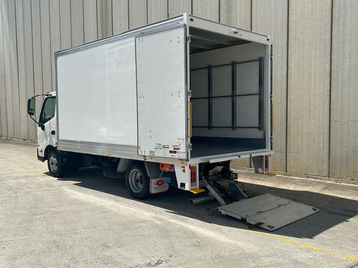 2022 Hino 300 Series 616