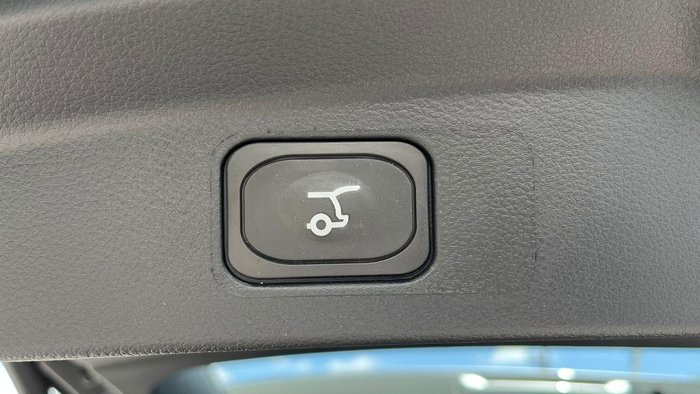 2025 Ford Everest Platinum