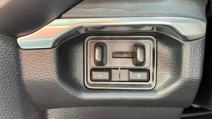 2025 Ford Everest Platinum