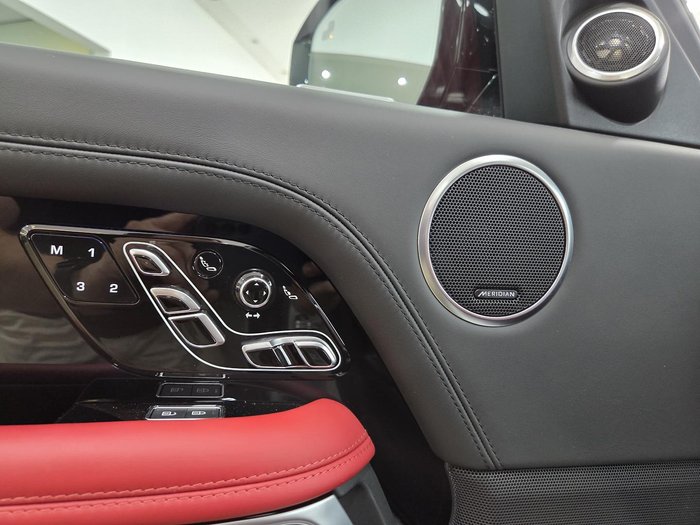 2021 Land Rover Range Rover P565 SVAutobiography Dynamic