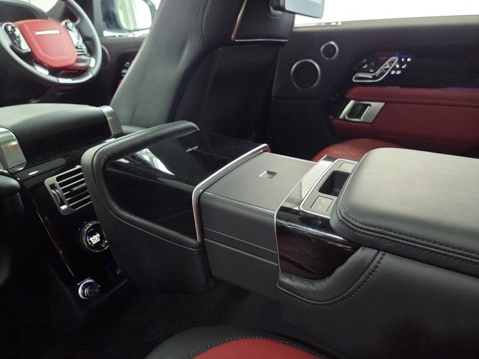 2021 Land Rover Range Rover P565 SVAutobiography Dynamic