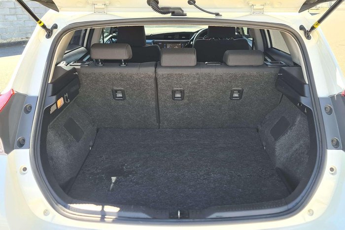 2016 Toyota Corolla Ascent Sport