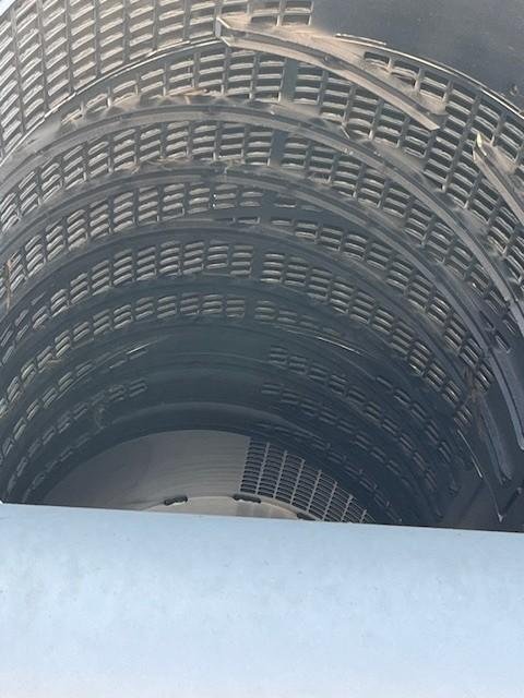 2013 Gleaner S77 Harvester & 40' Dynaflex 9250 Front