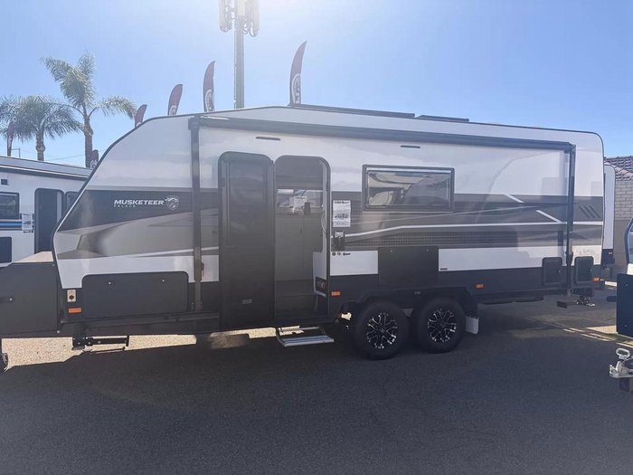 2026 Crusader My25 Crusader Musketeer Palace