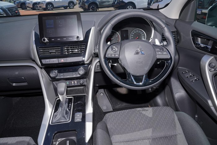 2025 Mitsubishi Eclipse Cross LS