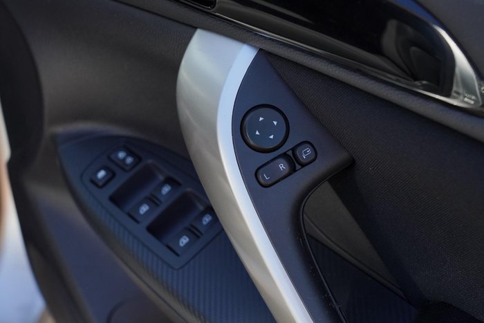 2025 Mitsubishi Eclipse Cross LS