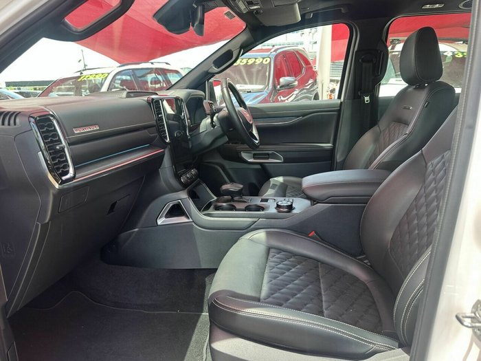 2025 Ford Everest Platinum