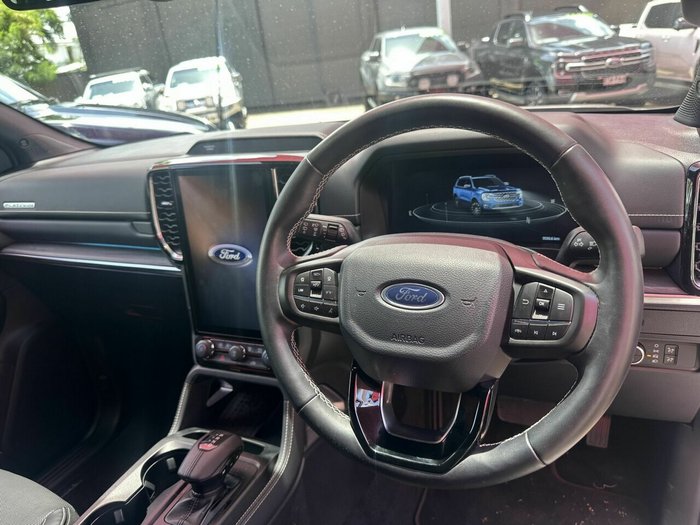 2025 Ford Everest Platinum