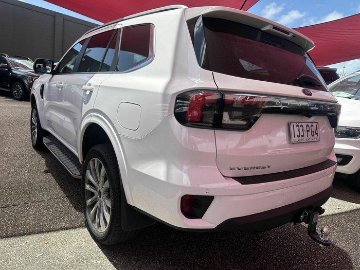 2025 Ford Everest Platinum