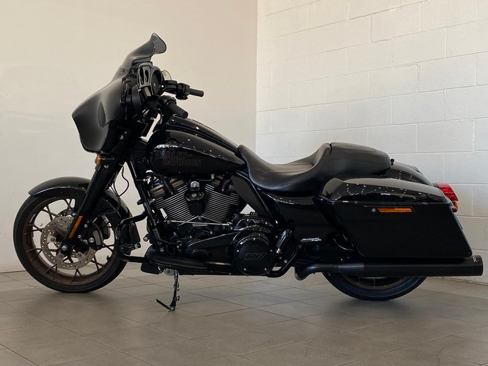 2022 Harley-Davidson Street Glide ST 117 (FLHXST) Touring Black