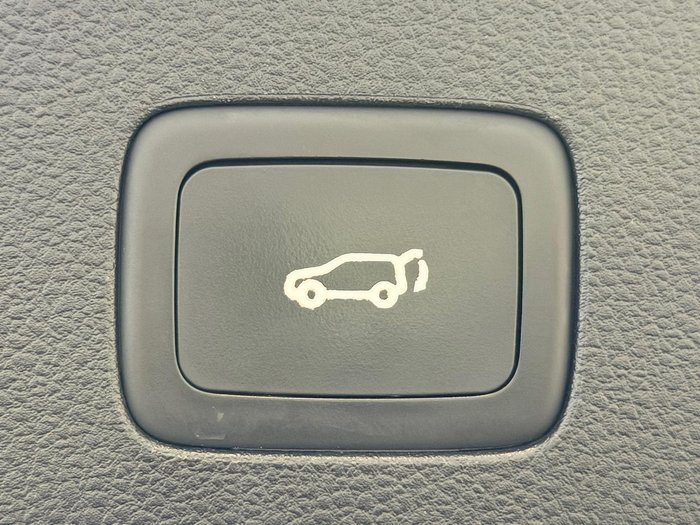 2020 MG HS Essence Anfield Edition