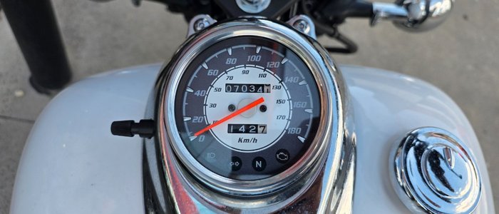 2015 Yamaha XVS650 V-STAR CUSTOM WHITE