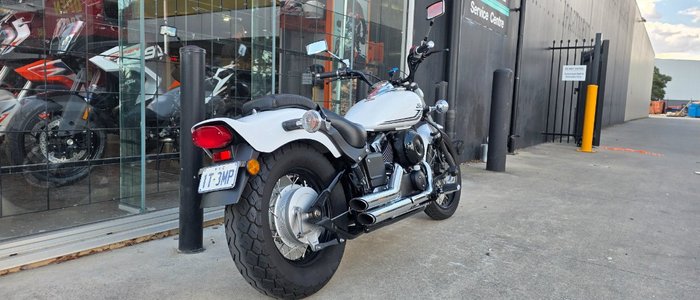 2015 Yamaha XVS650 V-STAR CUSTOM WHITE