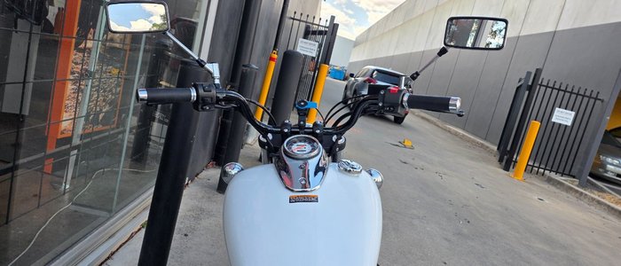 2015 Yamaha XVS650 V-STAR CUSTOM WHITE