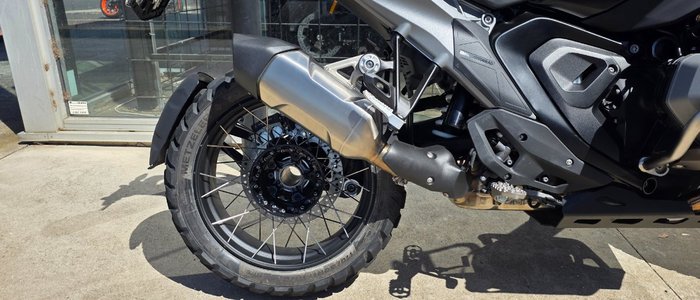 2025 BMW Motorrad R 1300 GS PURE WHITE