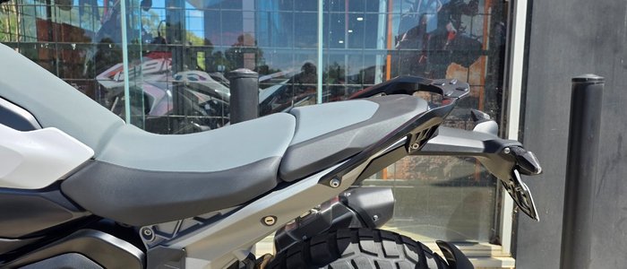 2025 BMW Motorrad R 1300 GS PURE WHITE