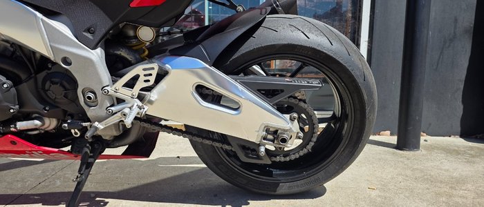 2014 APRILIA RSV4 FACTORY RED