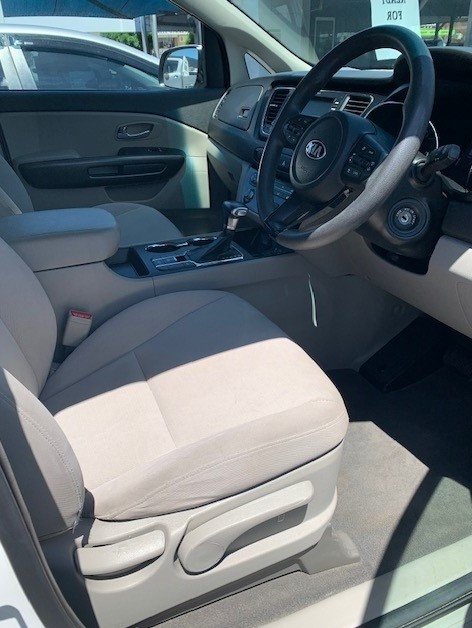 2019 Kia Carnival S