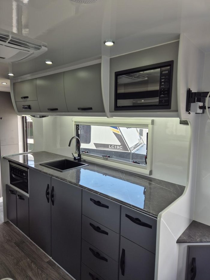 2025 Snowy River Src22s Slide-Out Off-Road- Final Price Reduction!