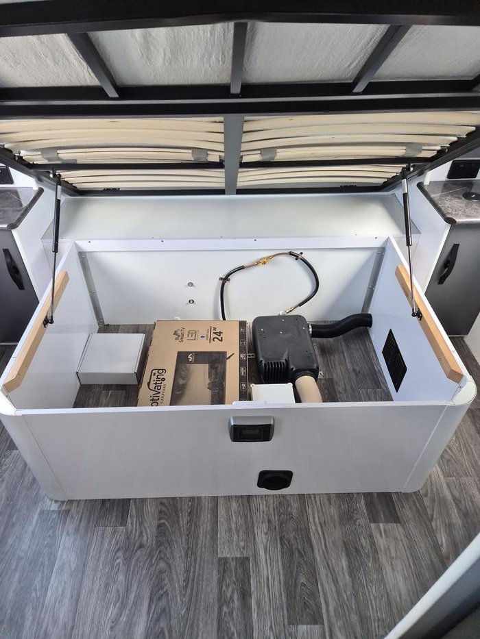 2025 Snowy River Src22s Slide-Out Off-Road- Final Price Reduction!