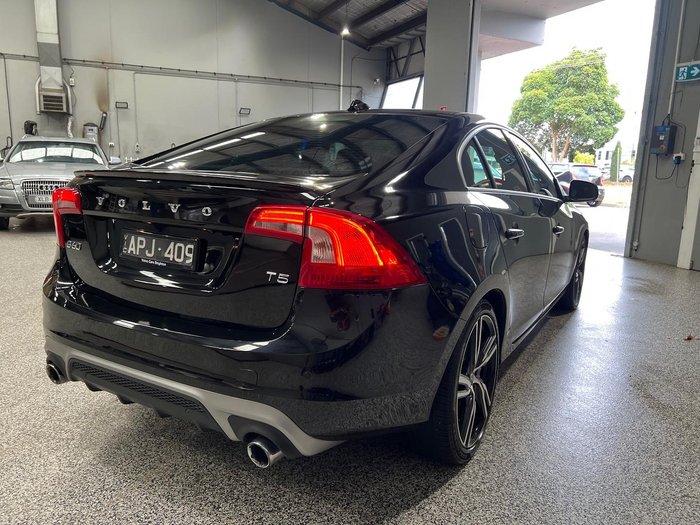 2016 Volvo S60 T5 R-Design MY16 Onyx Black