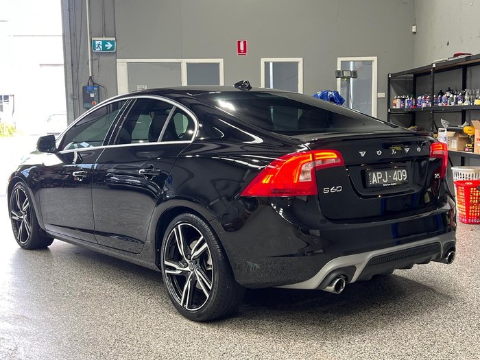 2016 Volvo S60 T5 R-Design MY16 Onyx Black