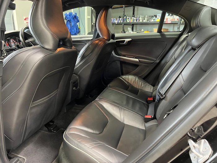 2016 Volvo S60 T5 R-Design MY16 Onyx Black