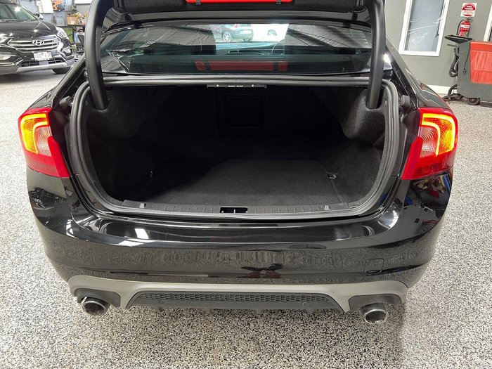 2016 Volvo S60 T5 R-Design MY16 Onyx Black