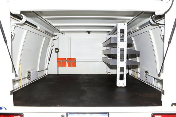 2021 Toyota Hilux SR