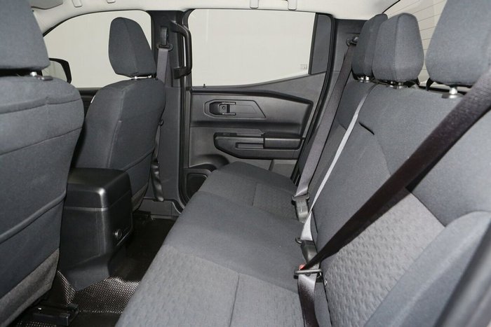 2024 Mitsubishi Triton GLX