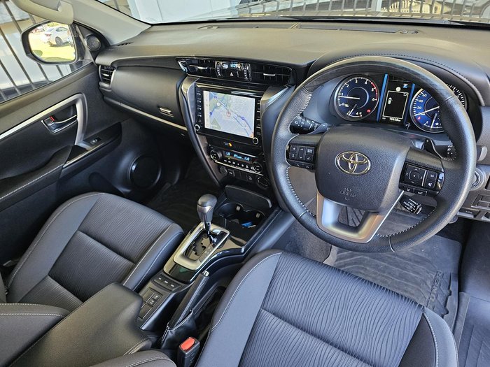 2025 Toyota Fortuner GXL GUN156R 4X4 Dual Range Graphite