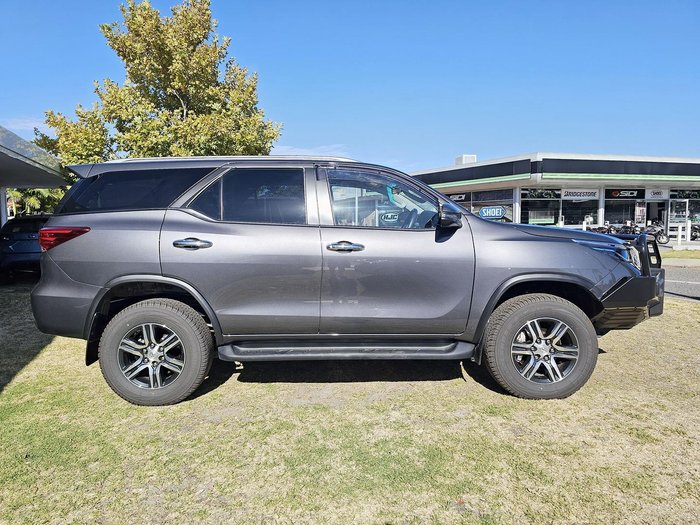 2025 Toyota Fortuner GXL GUN156R 4X4 Dual Range Graphite