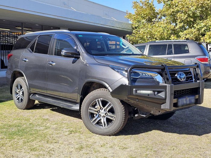 2025 Toyota Fortuner GXL GUN156R 4X4 Dual Range Graphite
