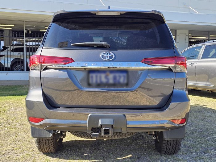 2025 Toyota Fortuner GXL GUN156R 4X4 Dual Range Graphite