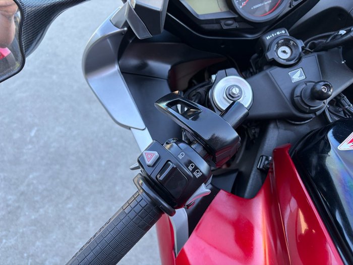 2010 Honda VFR1200F Red