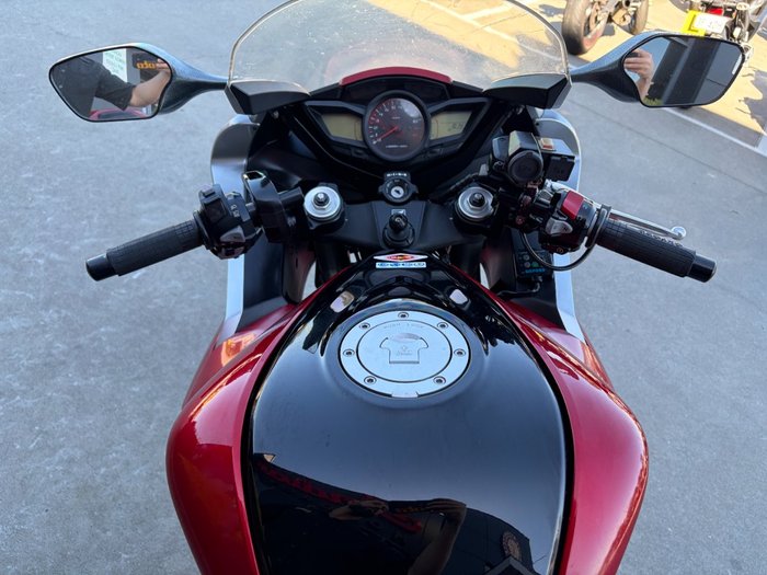 2010 Honda VFR1200F Red