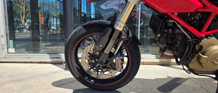 2007 DUCATI HYPERMOTARD 1100 RED