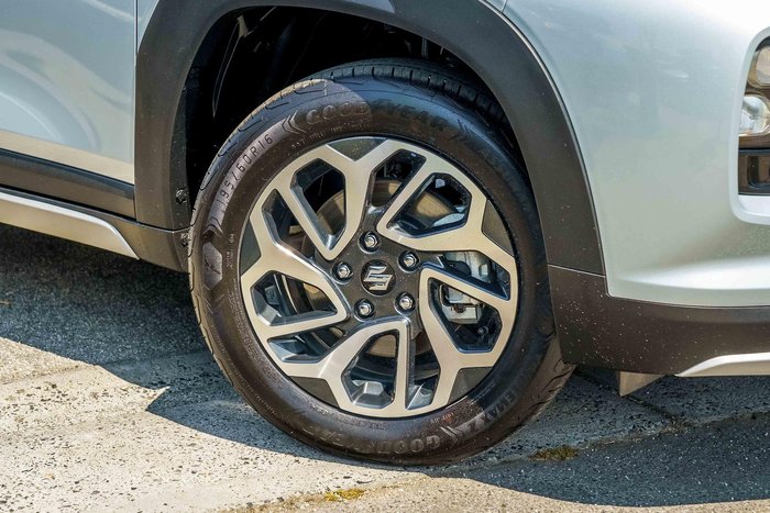 2025 Suzuki Fronx Hybrid